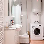 Camilla Apartman *