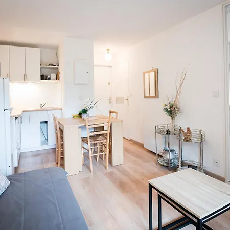 Camilla Apartment *
