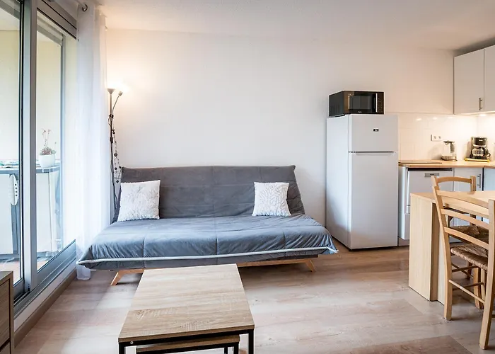 Camilla Apartament *